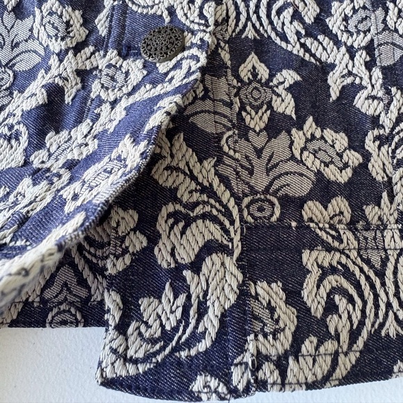 Chico’s Jacquard Paisley Marcissa Denim Jacket SZ L Smart Casual Career Stretch - Picture 15 of 15